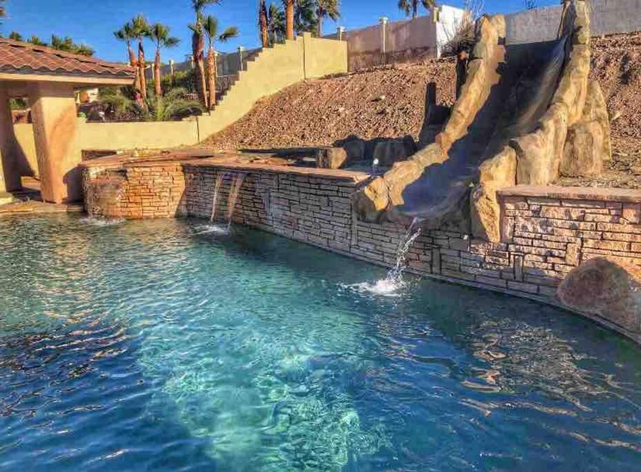 Ultimate Backyard-Pool/Spa. Slide. Lakeview. Ball เลคฮาวาซูซิตี้ ภายนอก รูปภาพ